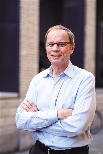 让·梯若尔（Jean Tirole）