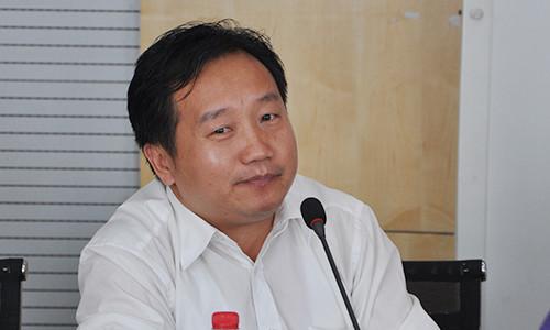 程劲松